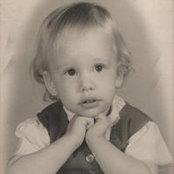 Julie Chalifoux's photo