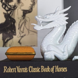 Easton Contemporary Glam - Books