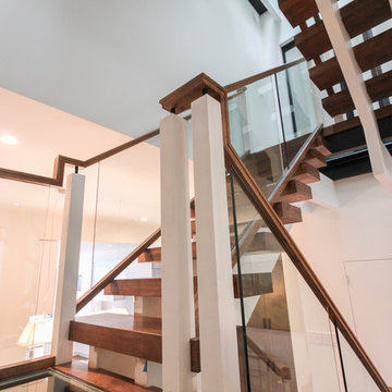 Project #68 | Ultra-Modern Staircase with Glass Landings