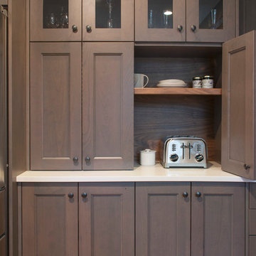 Two-tone Transitional Kitchen