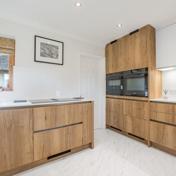 Oak Modern Kitchen & Utility in Lake District