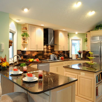 Springboro Light and Airy Kitchen