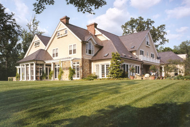 Example of a classic exterior home design in Baltimore