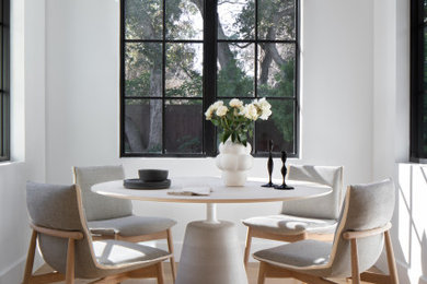 Dining room - contemporary dining room idea in San Francisco