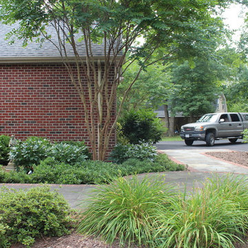 Nokesville VA front walk and garden