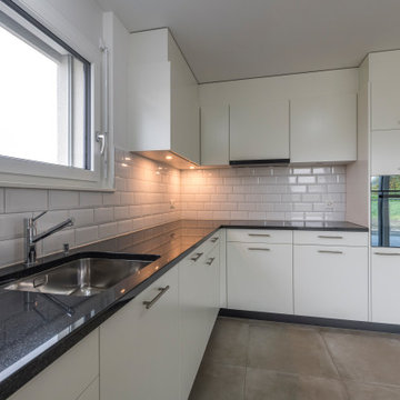 Bel immeuble de 3 appartements en Suisse