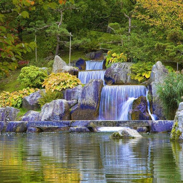 Custom Pond & Water Feature Installations