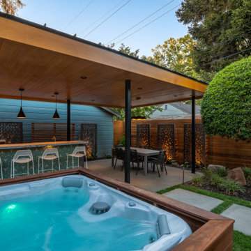 Covered/Uncovered Outdoor Living