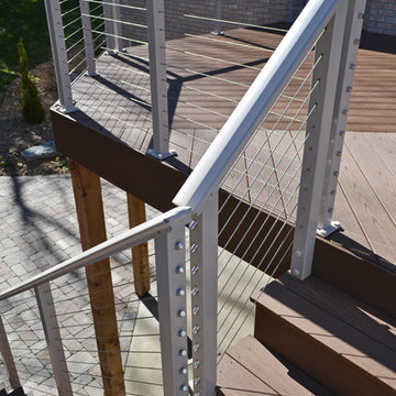Carmel, NY: White Shaped Aluminum Railing System