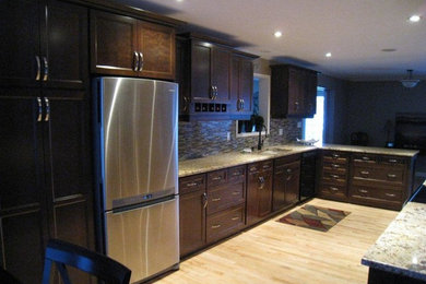 Example of a classic kitchen design in Calgary