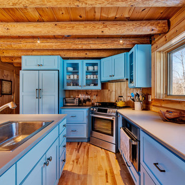 Cozy Woodstock VT Log Cabin
