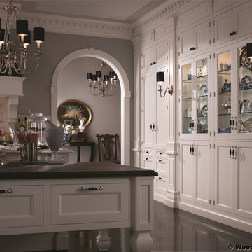 Southampton White Kitchen by Woodmode