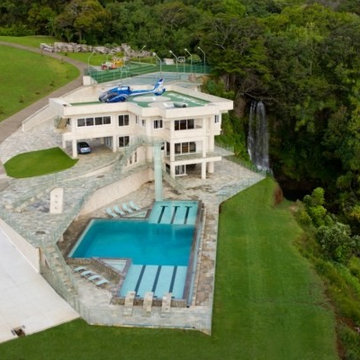 Golf/Tennis Courts