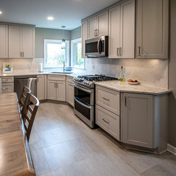 Two-Tone White and Teal Kitchen