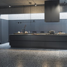 Kitchen & Pantry