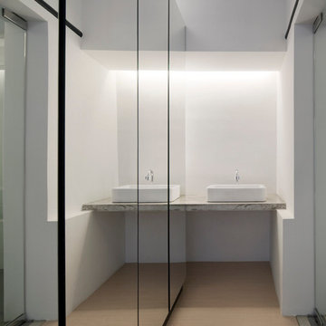 The Singapore Apartment