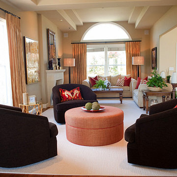 Mediterranean House Using Trellis and Ikat