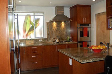 Inspiration for a contemporary kitchen remodel in San Francisco