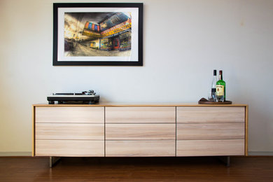 The Eloquent Barman - Sideboard - Home Bar