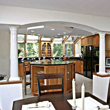 Spacious Modern Kitchen