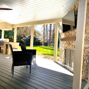 Covered Porch with Gas fireplace in Beverly Woods