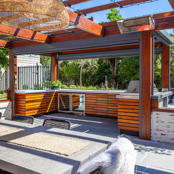 Outdoor Kitchens