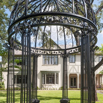 Historic Tudor Restoration – Old Braeswood, Houston
