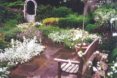This is an example of a traditional landscaping in Philadelphia.
