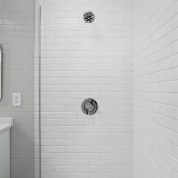 Bright & Timeless Bathroom Refresh
