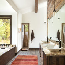 Moses Lake Bathroom