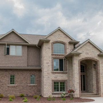 Bellevue Real Thin Stone Veneer and Brick Exterior