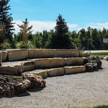Elegant Seating Design for Outdoor Classroom