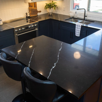 Mini Kitchen