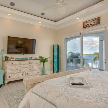 Florida waterfront Living