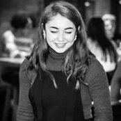 Jasmine Thomas's photo