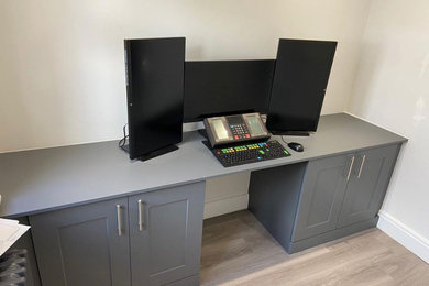 Entertainment Unit and Office in Bromley