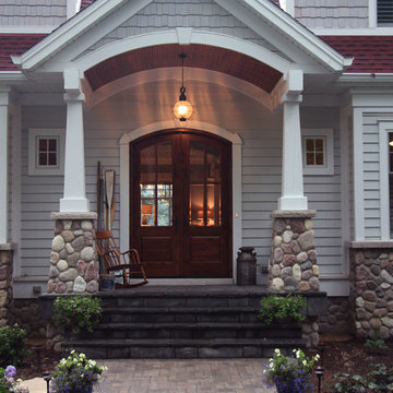 Vintage cottage on the lake