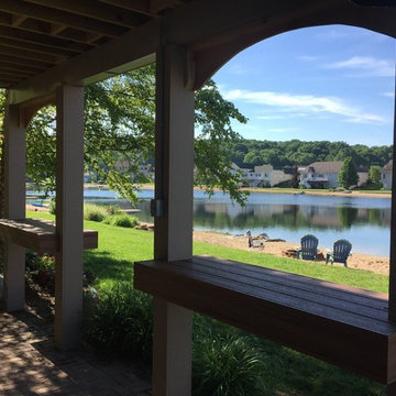 Majestic Screen Porch