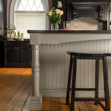 Westfield Onyx Traditional Kitchen