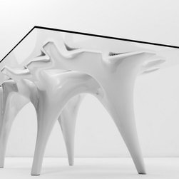 FLUX Table - Dining Tables