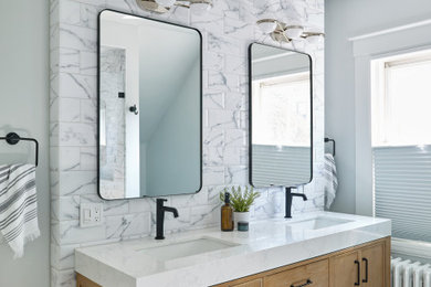 Bathroom - contemporary bathroom idea