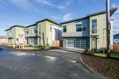 Exterior home photo in Seattle