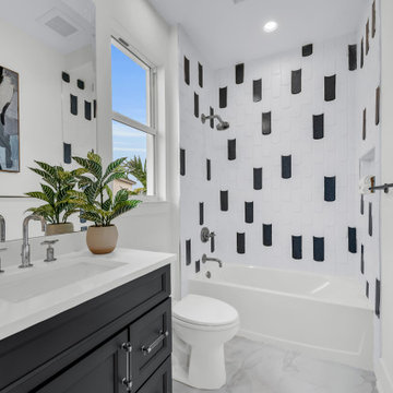 Mainstay II - 2 Story at LakeHouse Cove