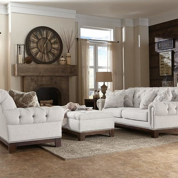 CAITLYN SOFA