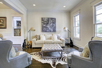 Living room - traditional living room idea in Houston