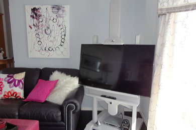 Example of an eclectic home design design in Edmonton