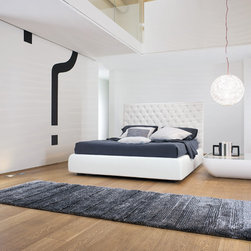Buttondream Bed by Bonaldo - Platform Beds