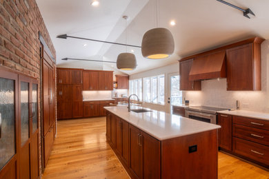 Kitchen - kitchen idea in Louisville