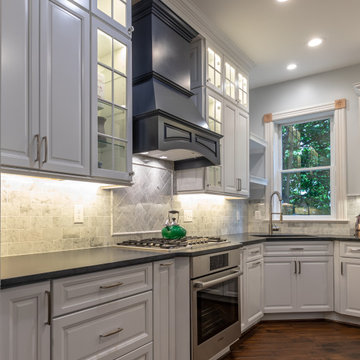 A Well Planned Kitchen for a Family with a Townhouse in Alexandria VA