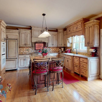 Luxurious Kitchen